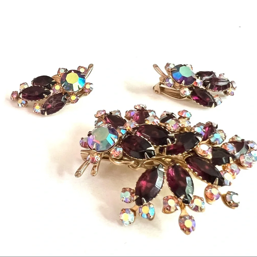 Vintage dazzling large